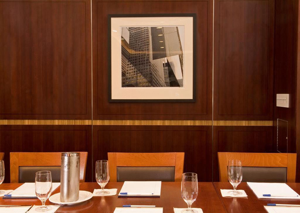 Hotel Manhattan Centre 4*